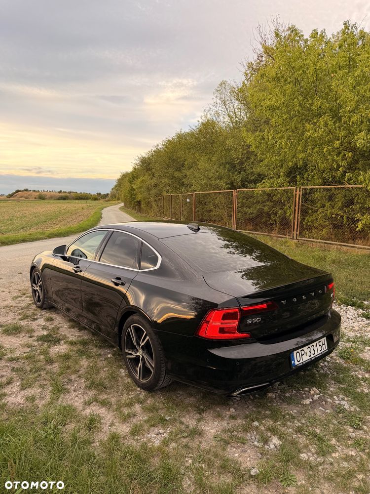 Volvo S90 T5 R-Design - 18