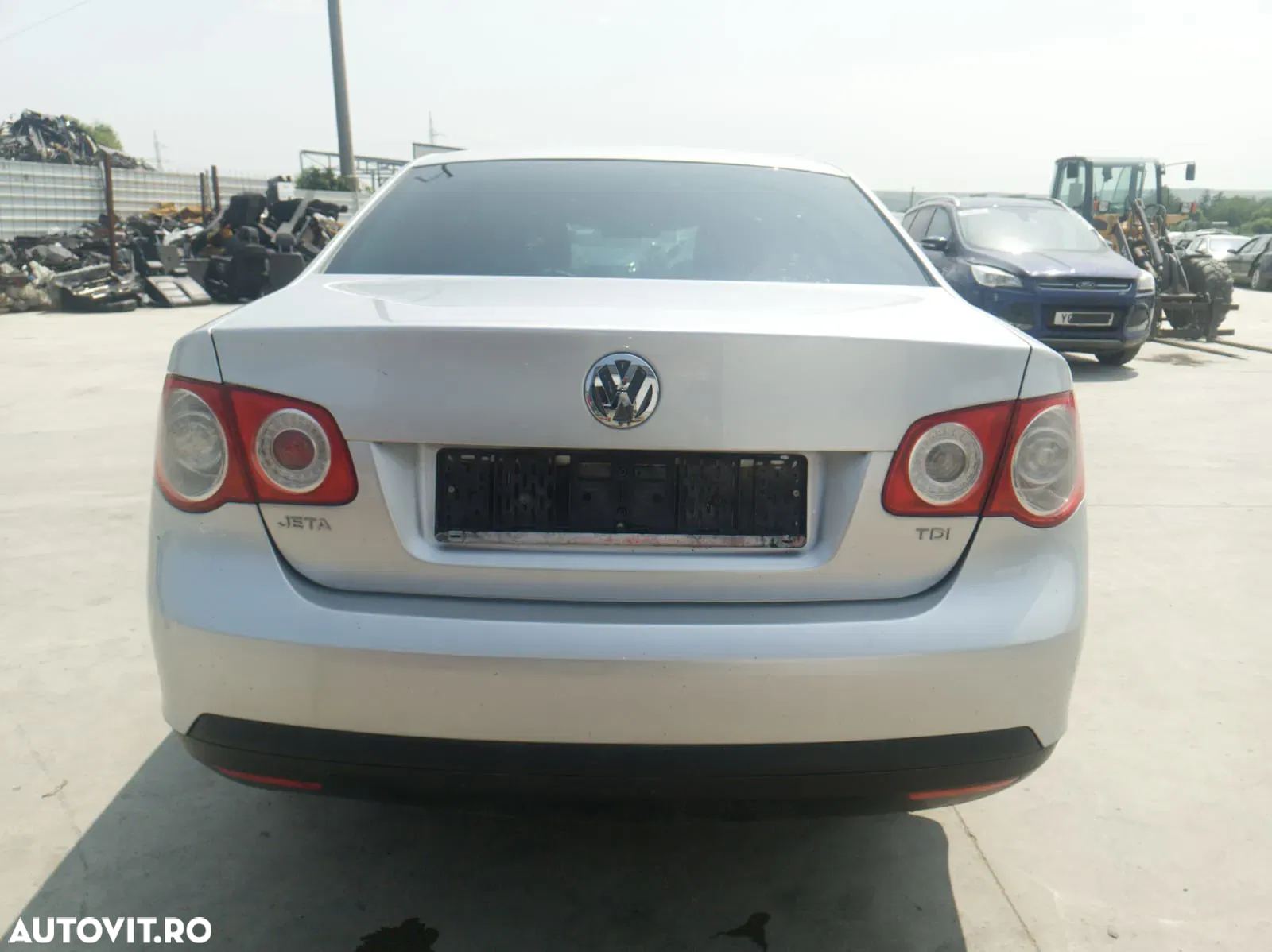 Dezmembrari / Dezmembrez Volkswagen Jetta 3 1.9 BXE cutie viteze GQQ culoare LA7W - 4