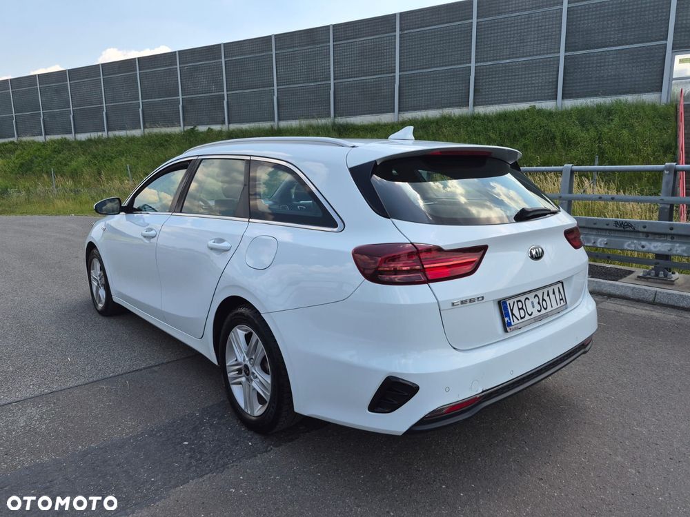 Kia Ceed 1.6 CRDi Platinum Edition - 26