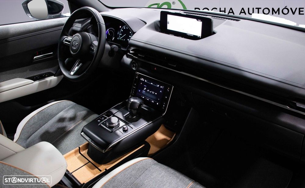 Mazda MX-30 e-SKYACTIV - 7