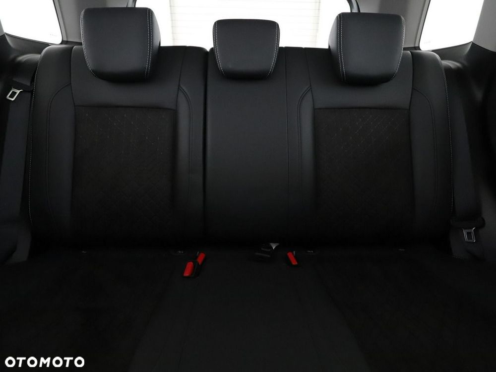 Suzuki Vitara 1.4 Boosterjet mHEV Elegance 4WD - 19