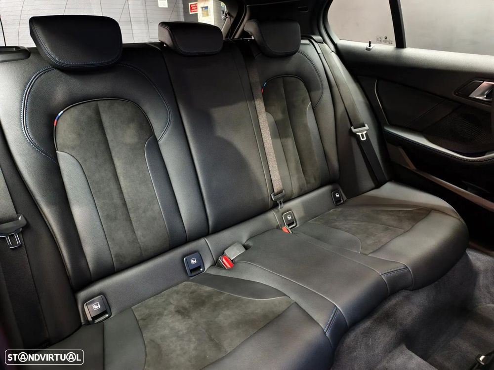 BMW 135 M135 i xDrive Pack 50 anos M - 23