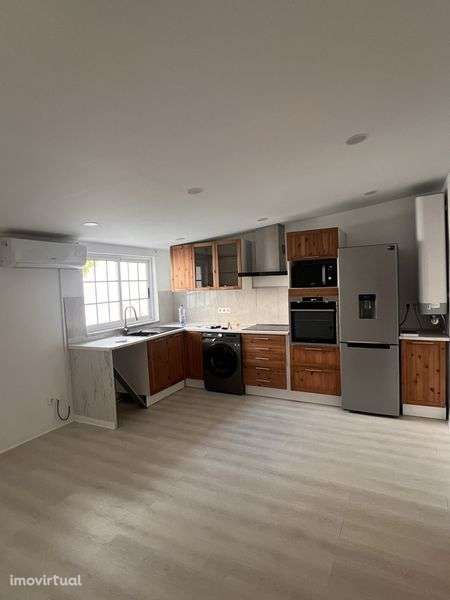 Moradia T2 com quintal Aguiar, Évora - venda - Grande imagem: 2/10