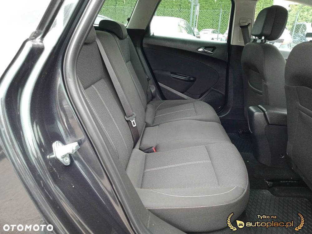 Opel Astra 1.4 Turbo Sport - 17