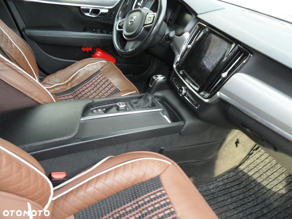 Volvo V90 - 3