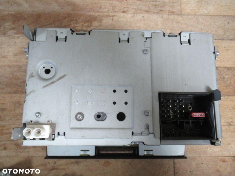 RADIO SKODA SUPERB II LIFT 3T0035186 - 8