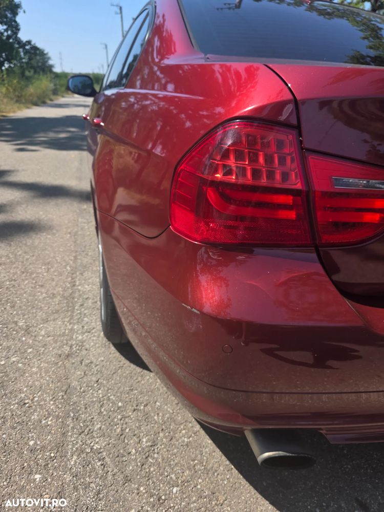 BMW Seria 3 320d - 11