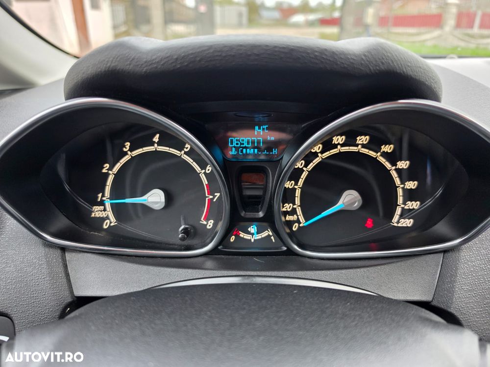 Ford Fiesta 1.0 EcoBoost Trend - 8