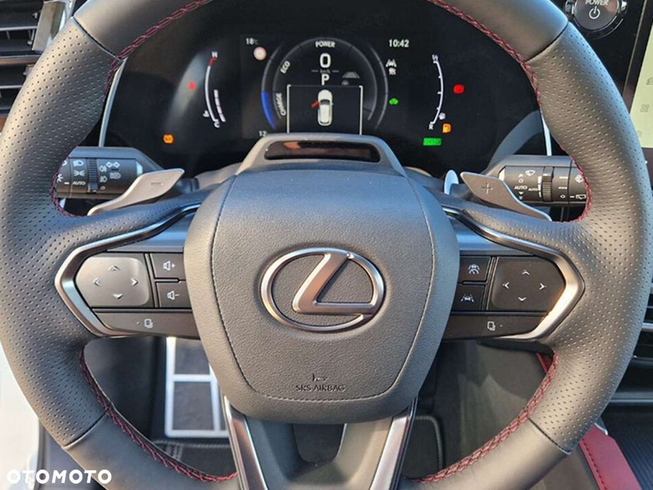 Lexus RX - 9