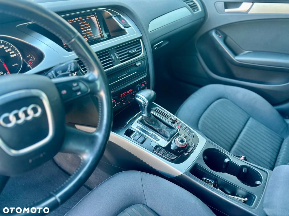 Audi A4 Avant 2.0 TDI DPF multitronic Ambiente - 17