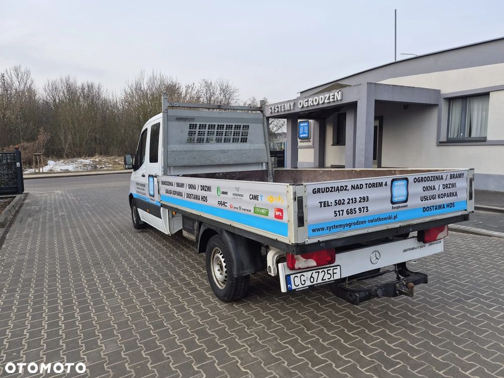 Mercedes-Benz Sprinter - 4