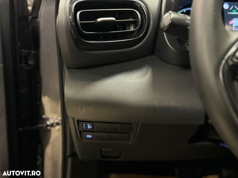 Toyota Yaris Hybrid 130 1.5 VVT-i Style - 15