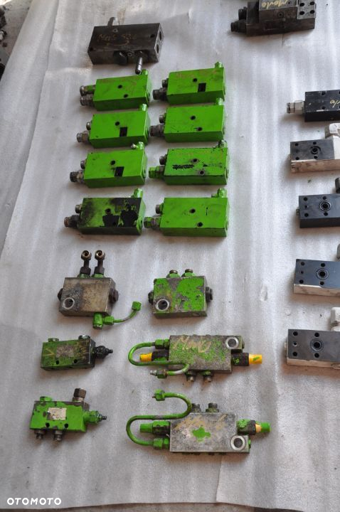 ZAMEK HYDRAULICZNY MERLO - 2