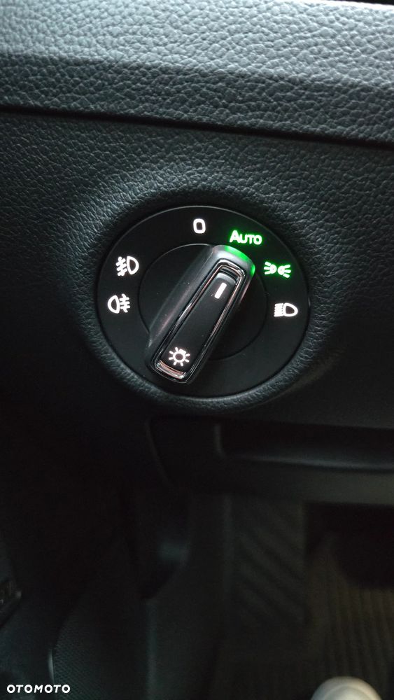 Skoda Superb 2.0 TDI 4x4 L&K DSG - 21