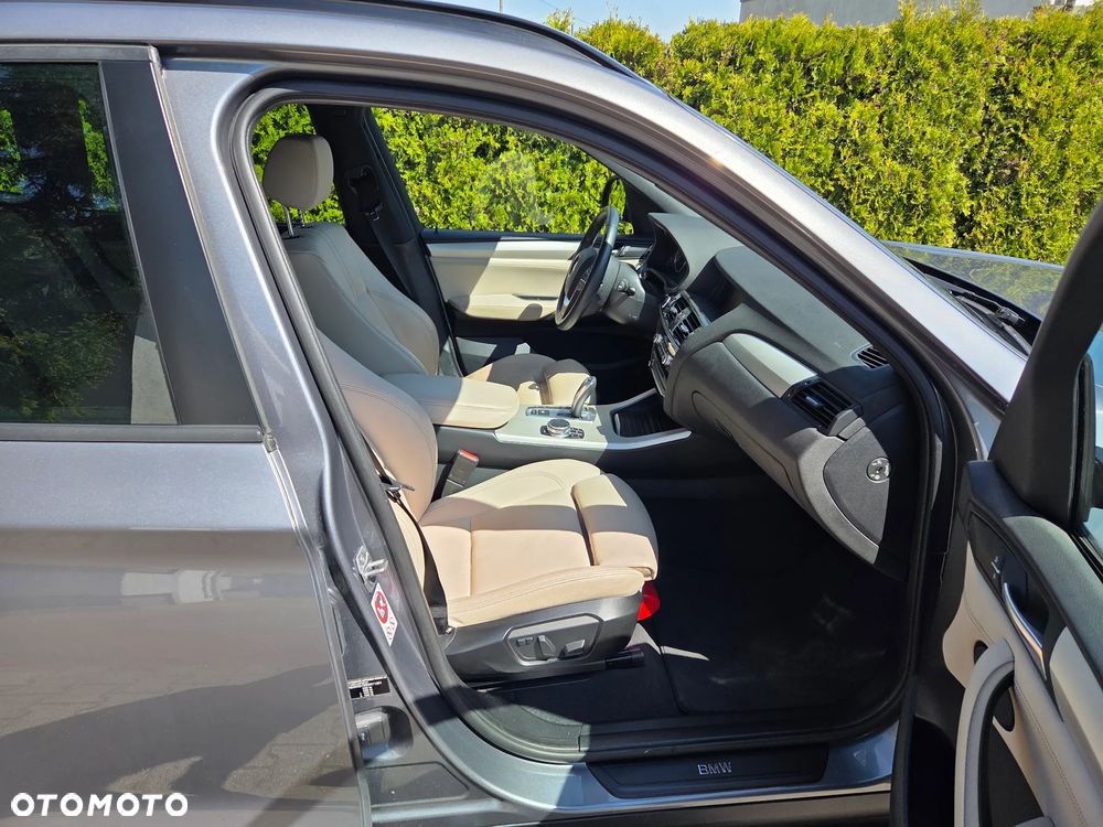 BMW X3 xDrive28i - 9