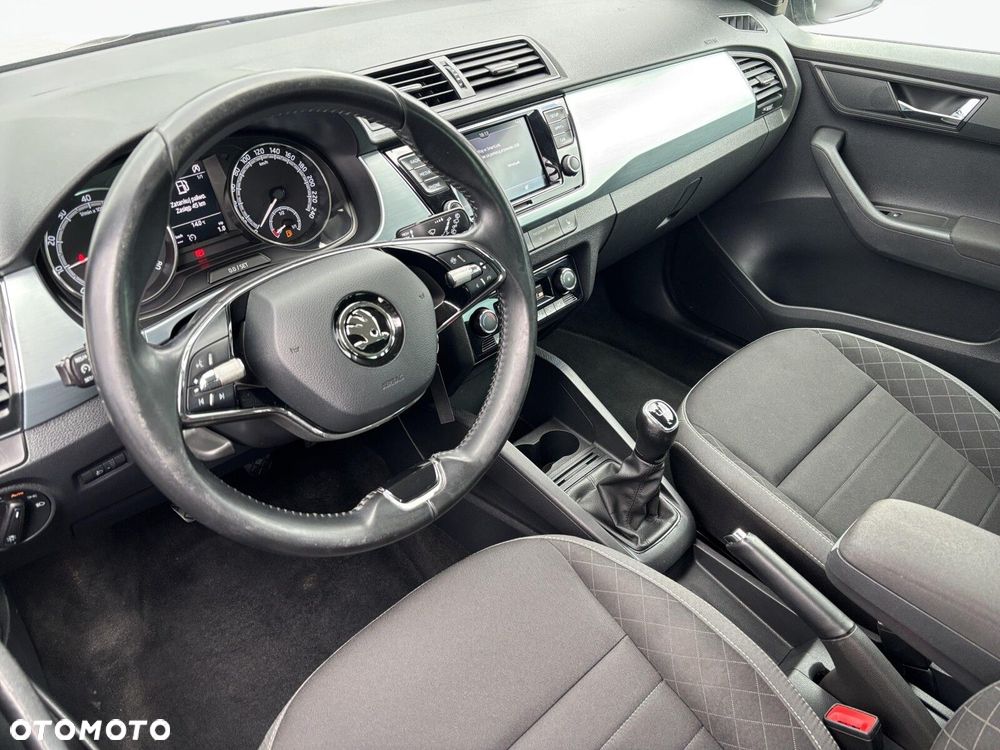 Skoda Fabia 1.0 TSI Ambition - 11