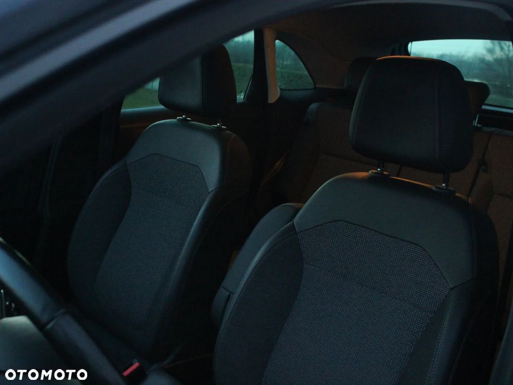 Opel Crossland 1.2 T Elegance - 17