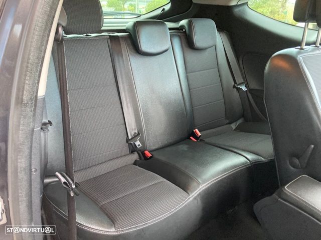 Renault Mégane Coupe - 29