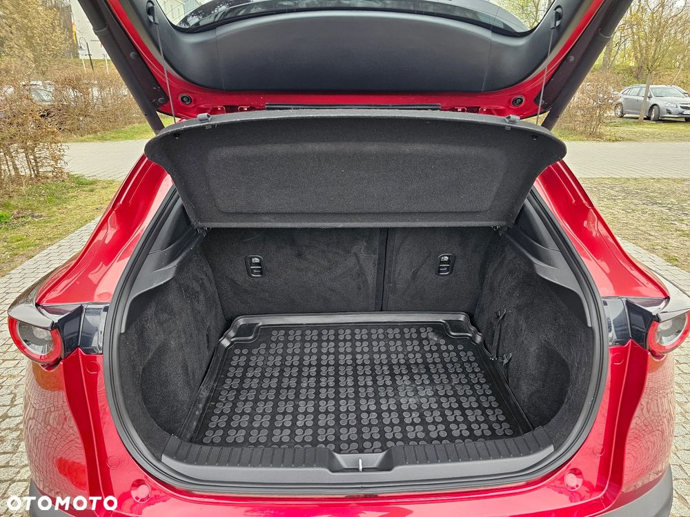 Mazda CX-30 2.0 mHEV Hikari 2WD - 23