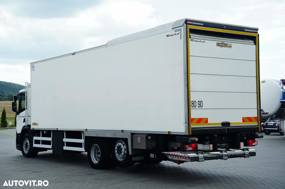Scania P 320 / FRIGORIFER / 6X2 / CAMION SOLO 9 M / TRANSPORT SUPRA 1250 MT / MULTIMEMBRU / 3000 KG RIDICARE / AXĂ RIDICATĂ / AUTOMATĂ / EURO 6 - 3