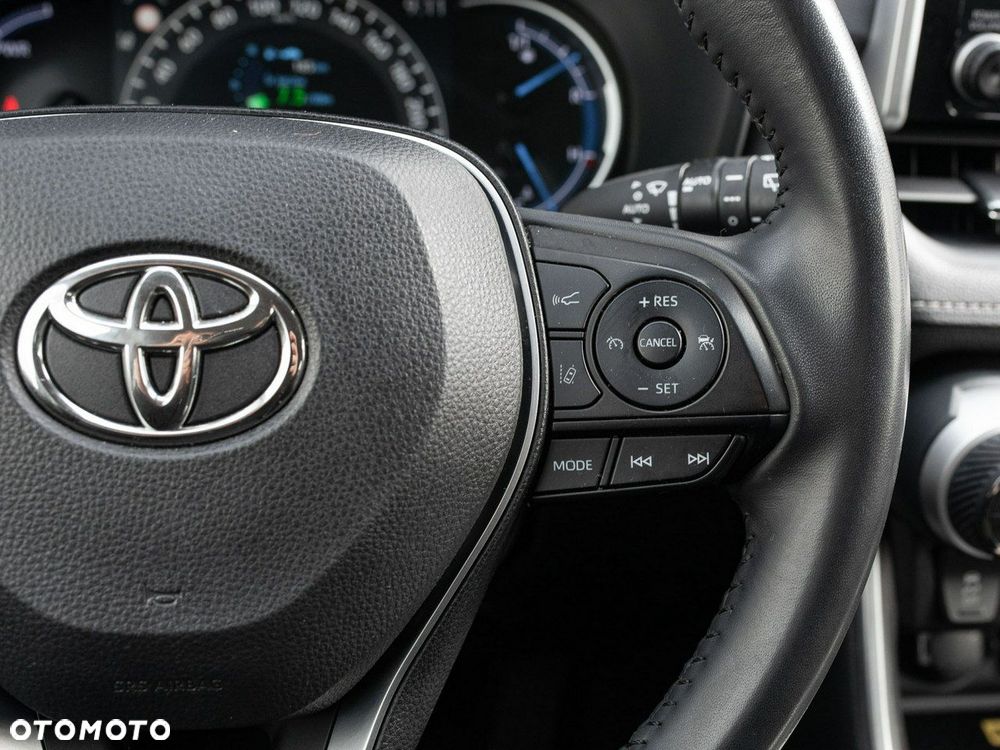 Toyota RAV4 - 16