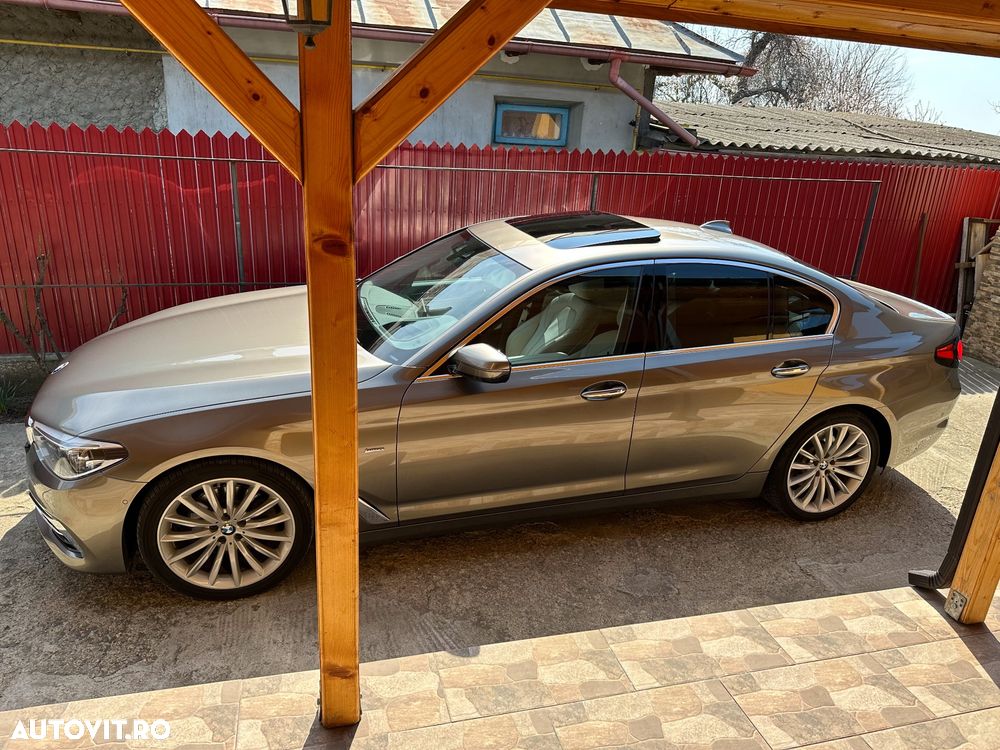 BMW Seria 5 520d AT - 13