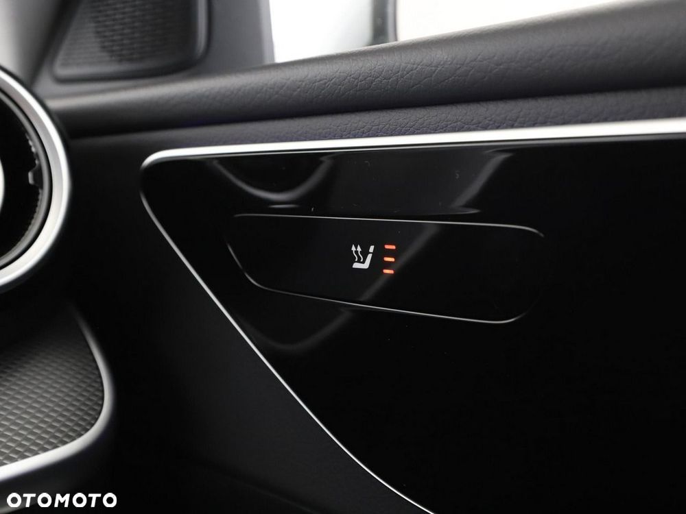 Mercedes-Benz Klasa C 220 d mHEV 4-Matic Avantgarde - 39