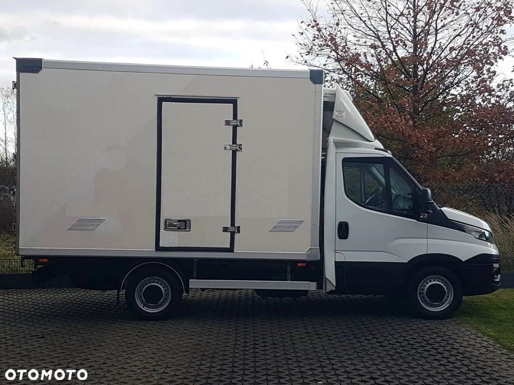 Iveco DAILY 6EP CHŁODNIA MROŹNIA IZOTERMA AGREGAT THERMO KING V-200 MAX GRZANIE 3,41x2,09x2,10 - 13
