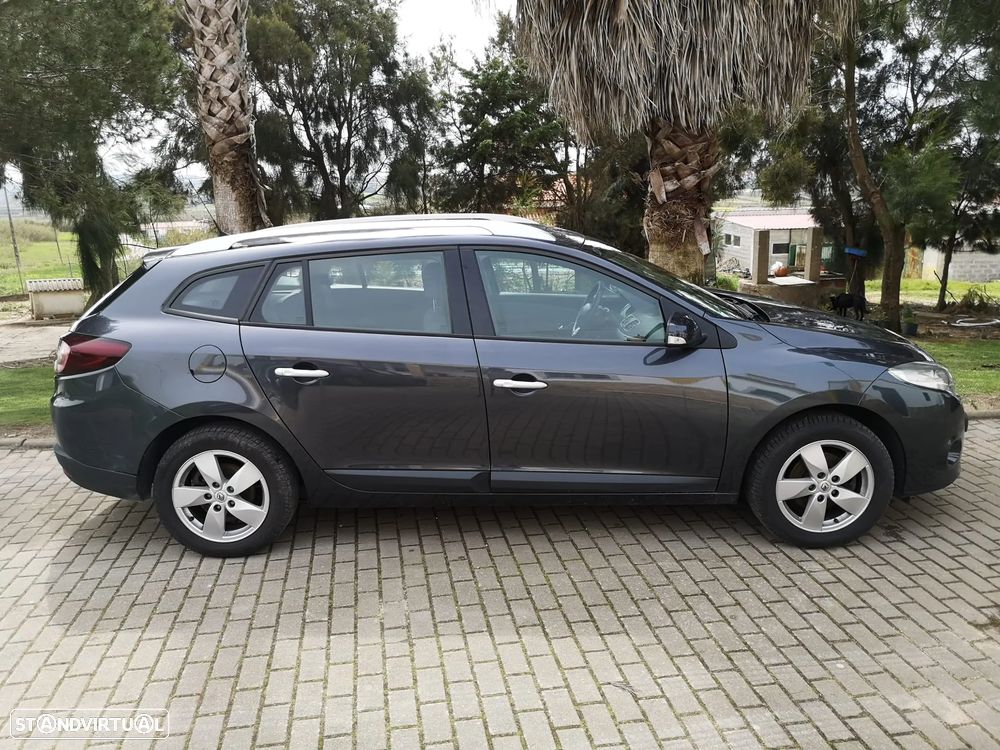 Renault Mégane Sport Tourer 1.5 dCi Dynamique - 2
