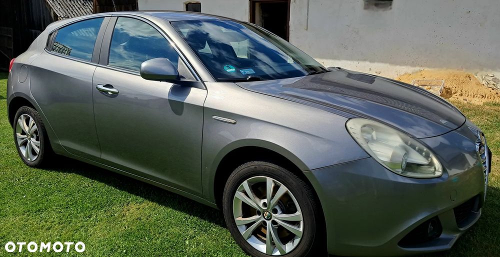 Alfa Romeo Giulietta 2.0 JTDM Distinctive - 3