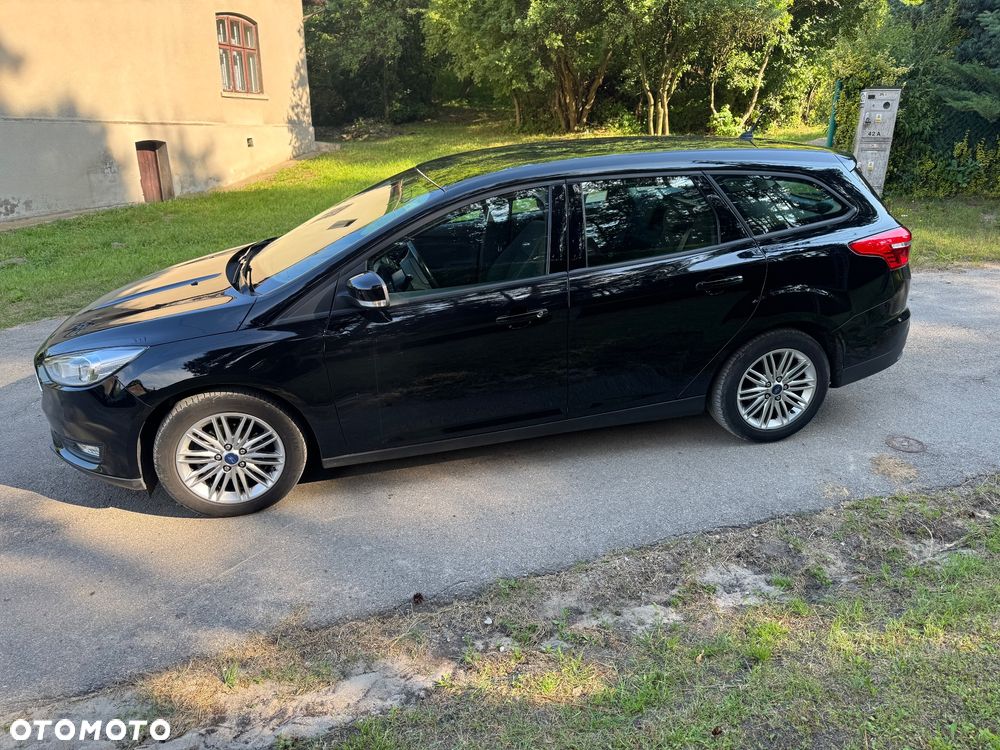 Ford Focus 1.6 Trend - 8