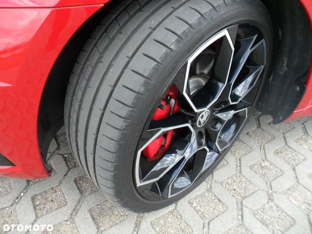 Skoda Octavia 2.0 TSI RS 245 DSG - 11