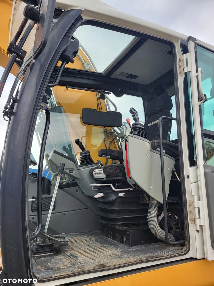 Liebherr R 922 LC z Niemiec - 5