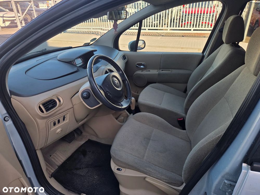 Renault Modus - 20