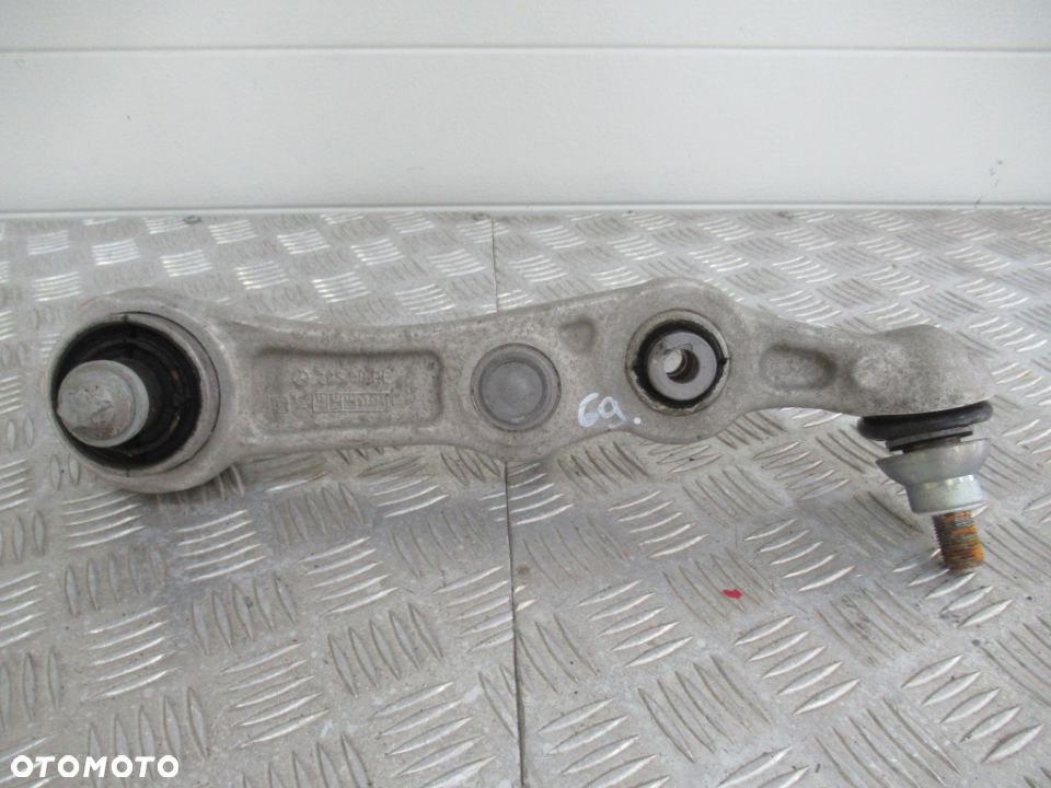 WAHACZ PRZÓD PRZEDNI PRAWY DOLNY MERCEDES C-KLASA W 205 W205 20508RE 2014-