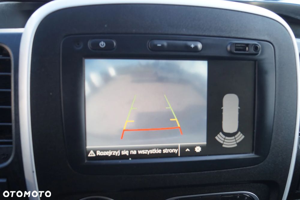 Renault Trafic - 18
