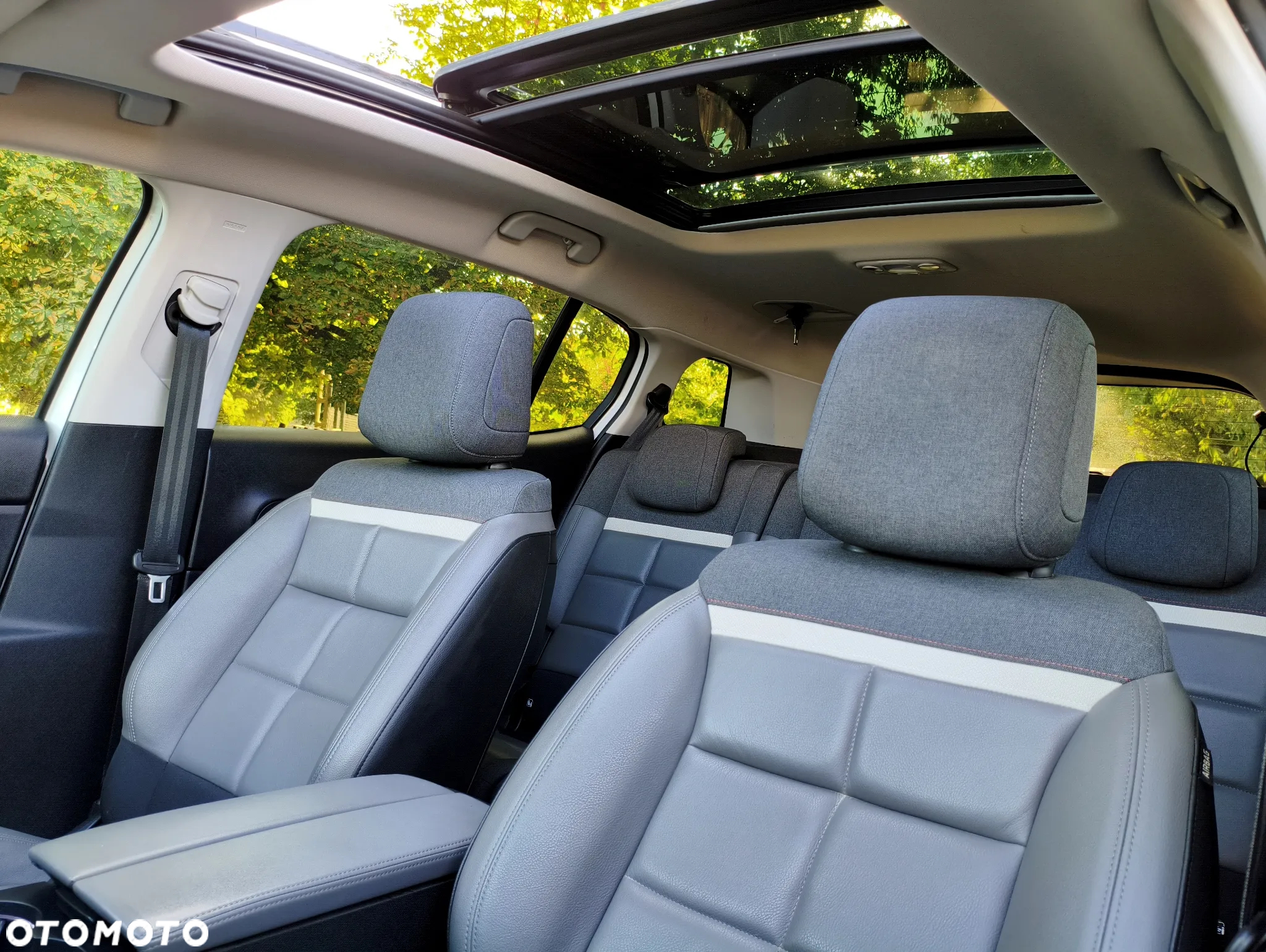 Citroën C5 Aircross Hybrid 225 e-EAT8 MAX - 34