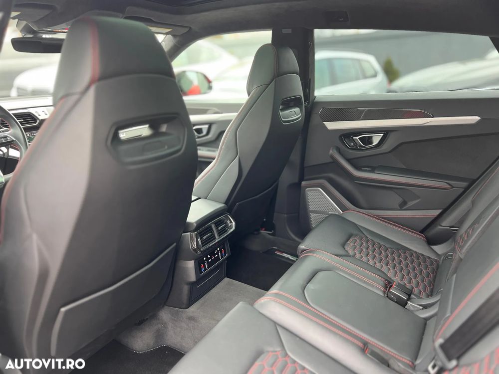 Lamborghini URUS - 23