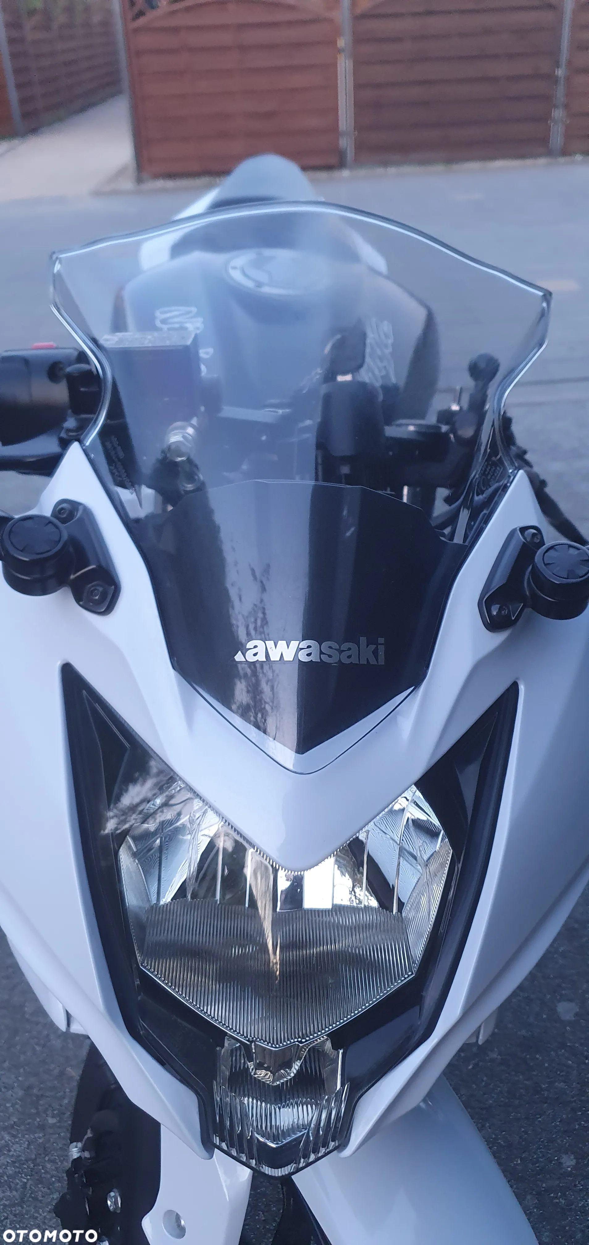 Kawasaki Ninja 250R - 13