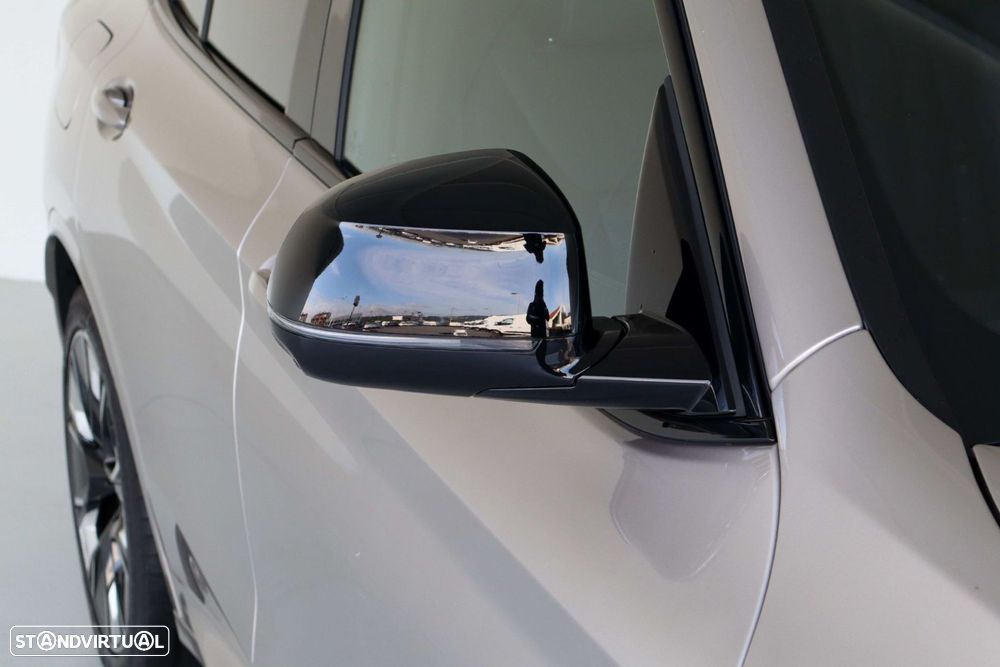 BMW iX3 M Sport Inspiring - 5