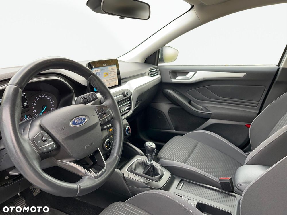 Ford Focus - 9