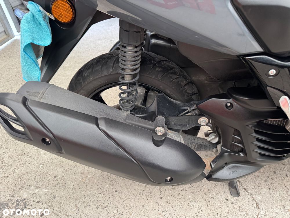 Yamaha NMAX - 14