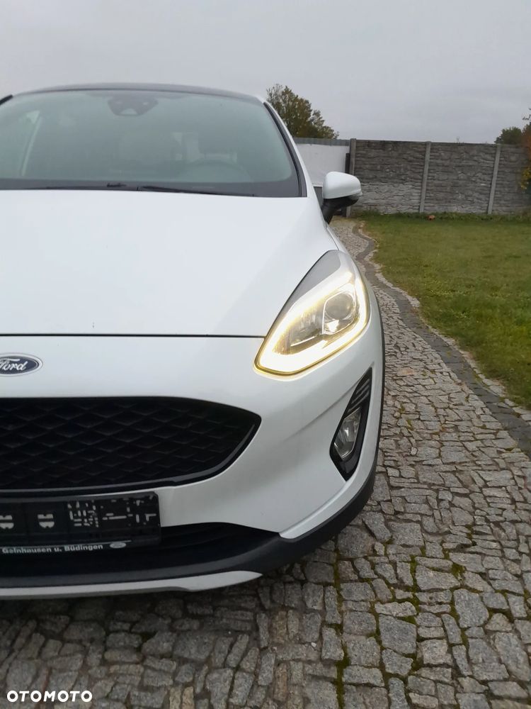 Ford Fiesta 1.0 EcoBoost S&S ACTIVE COLOURLINE - 26