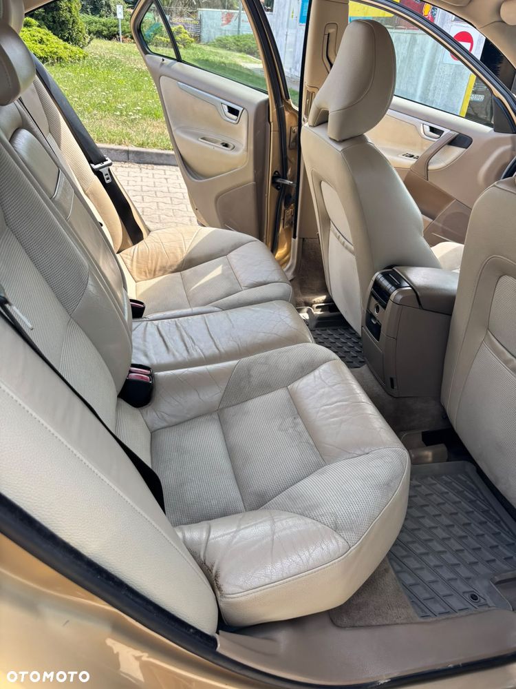 Volvo S60 2.4D5 Momentum - 21