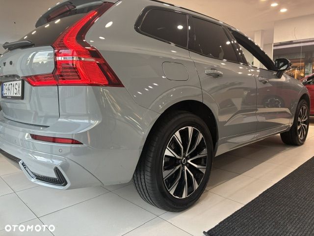 Volvo XC 60 B4 B Plus Dark - 7