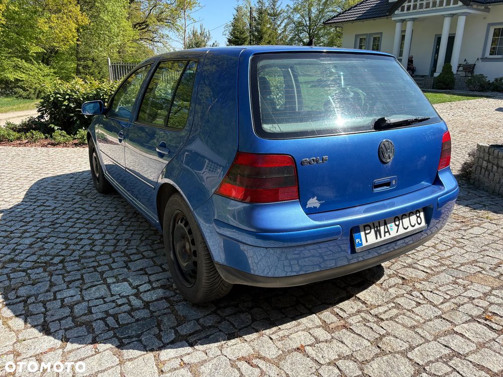 Volkswagen Golf - 3