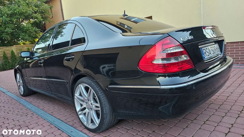Mercedes-Benz Klasa E - 26