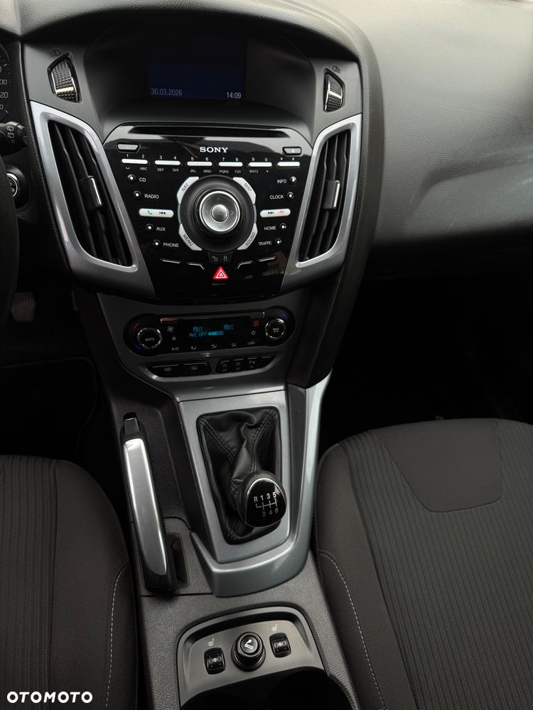 Ford Focus 1.6 TDCi DPF Start-Stopp-System Trend - 12