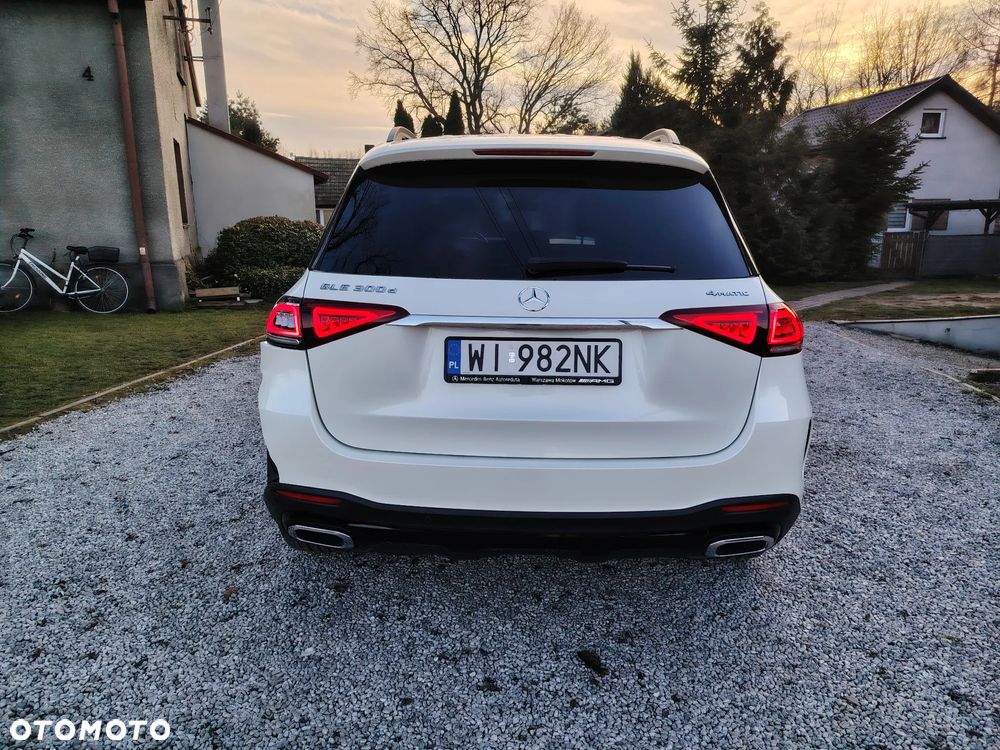 Mercedes-Benz GLE 300 d 4Matic 9G-TRONIC AMG Line - 5