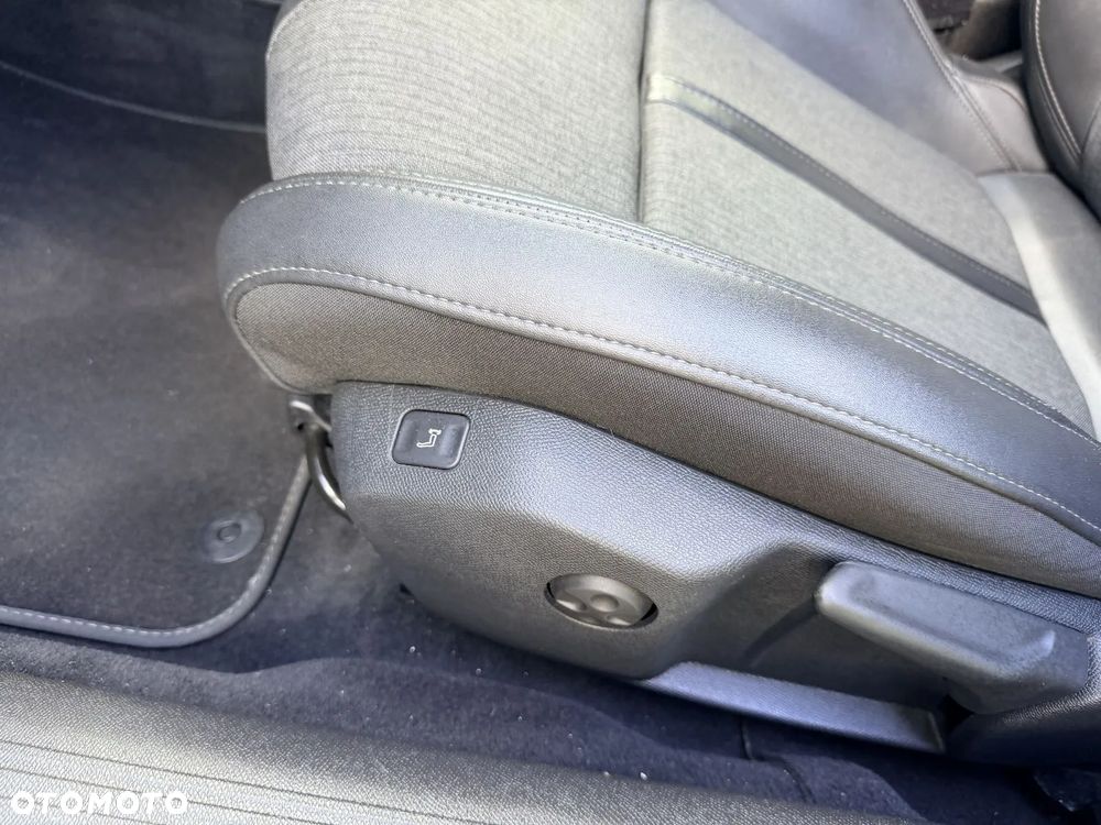 Peugeot 508 225 e-EAT8 Allure - 12